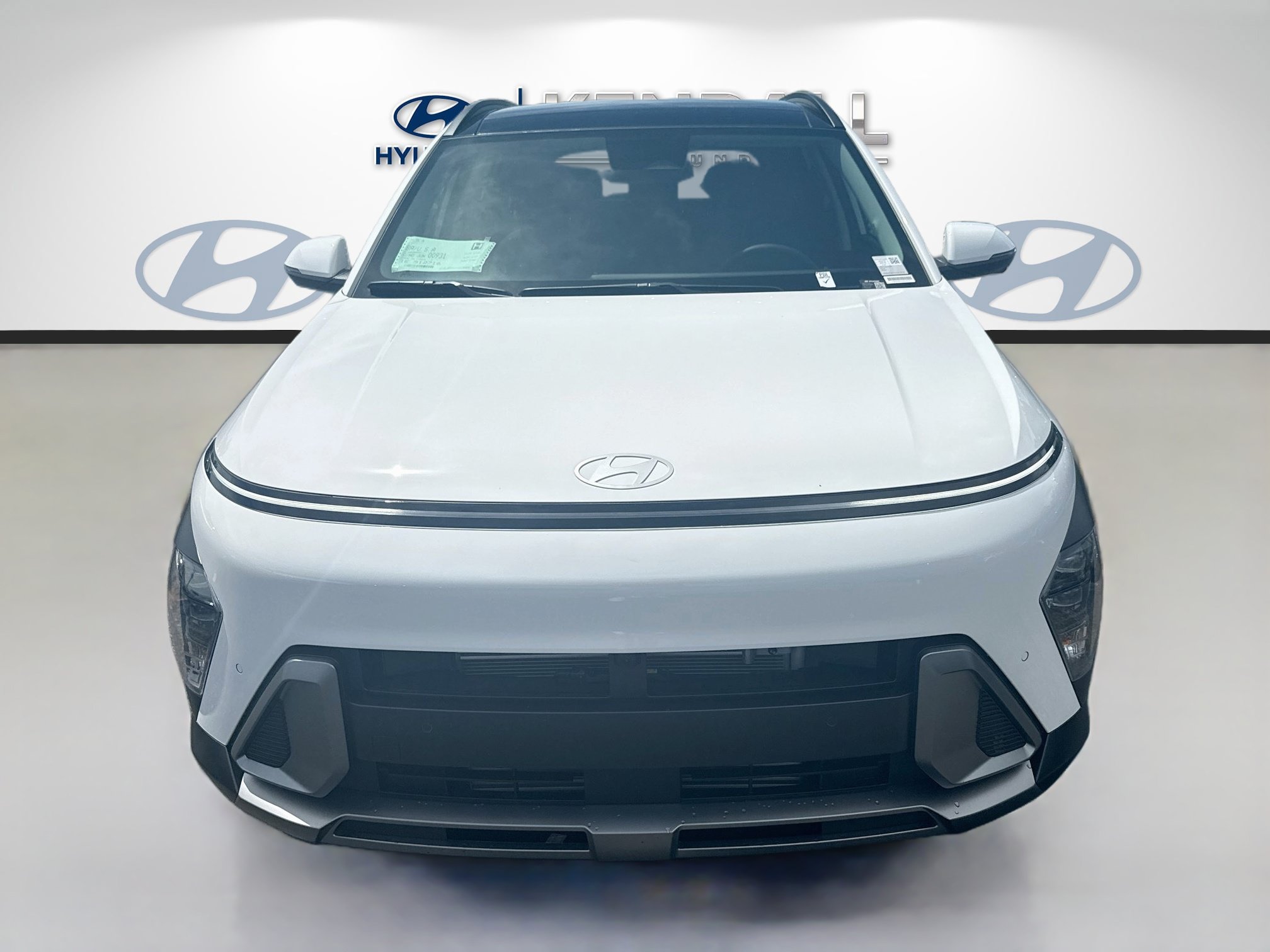 New 2027 Hyundai Kona Limited FWD image 2