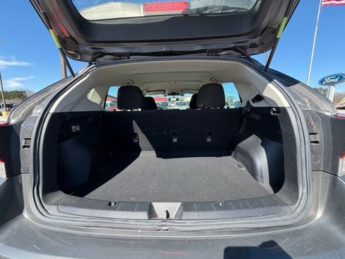 Used 2019 Subaru Impreza 2.0i w/ Eyesight image 17