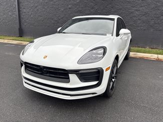 Certified 2025 Porsche Macan video 1