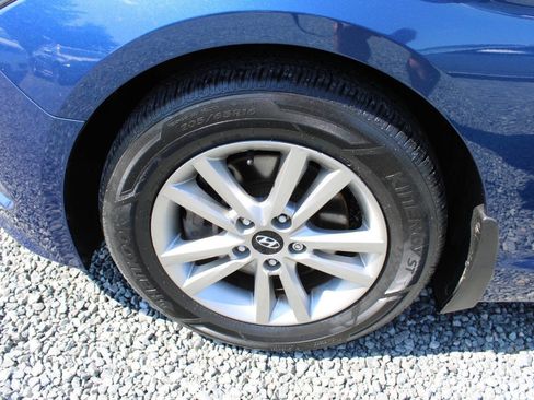 Used 2016 Hyundai Sonata SE FWD image 24