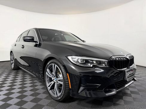 Used 2019 BMW 330i Sedan w/ Convenience Package RWD image 6