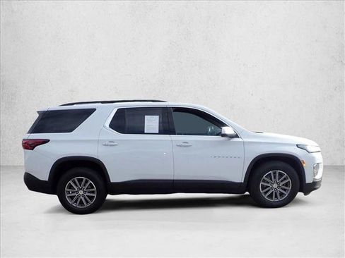 Used 2023 Chevrolet Traverse LT AWD/4WD image 5