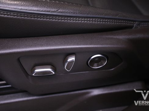 Used 2021 GMC Yukon Denali image 15