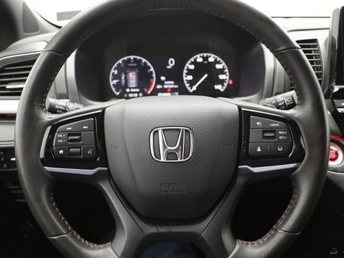 Used 2025 Honda Odyssey Sport-L image 18