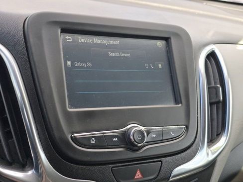 Used 2018 Chevrolet Equinox LS FWD image 4