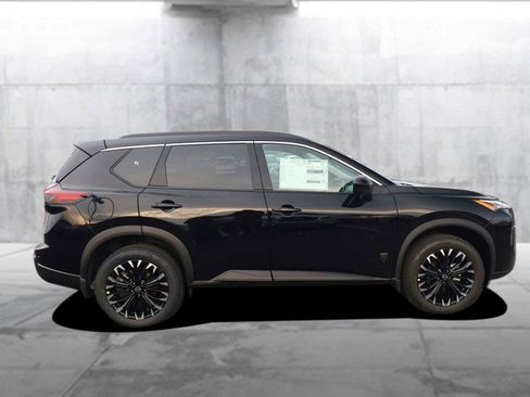 New 2026 Nissan Rogue SV image 5