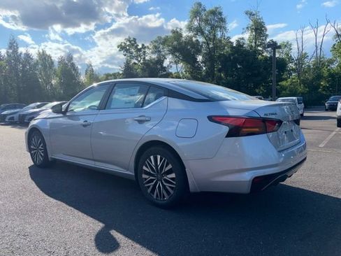 New 2026 Nissan Altima 2.5 SV FWD image 6
