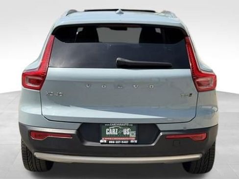 Used 2019 Volvo XC40 T5 Momentum AWD/4WD image 8