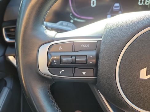 Certified 2023 Kia Sportage EX FWD image 27