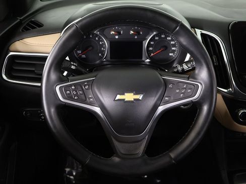 Used 2023 Chevrolet Equinox Premier image 38
