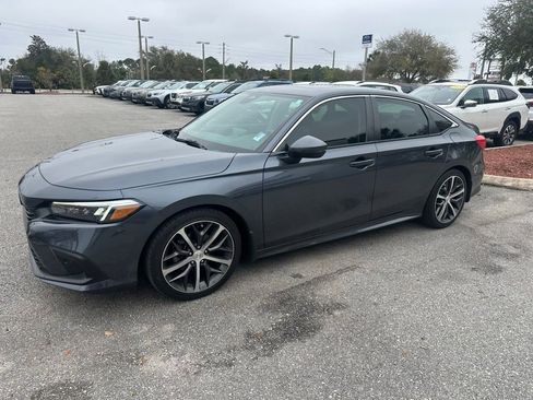 Used 2023 Honda Civic Touring image 12