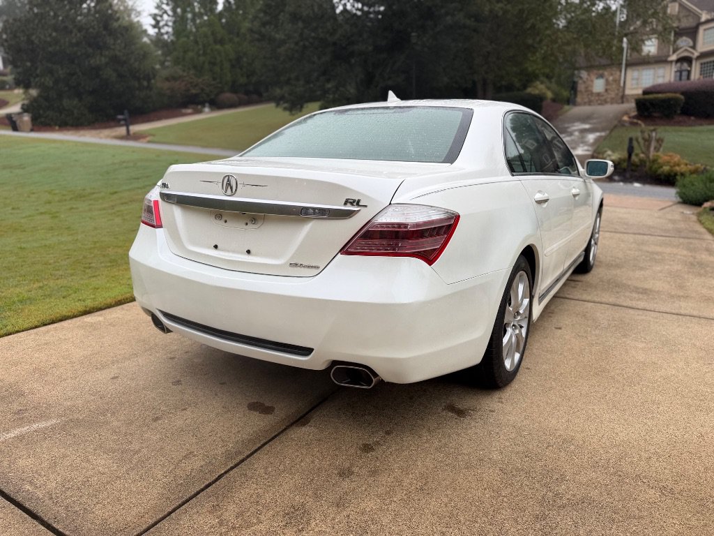 Used 2010 Acura RL w/ Technology Package AWD/4WD image 6
