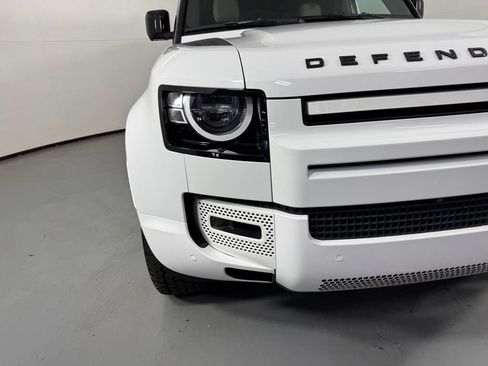 Used 2020 Land Rover Defender 110 S AWD/4WD image 3