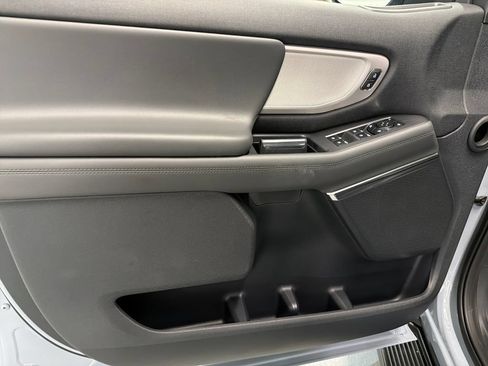 New 2026 Ford Expedition Max Active RWD image 12