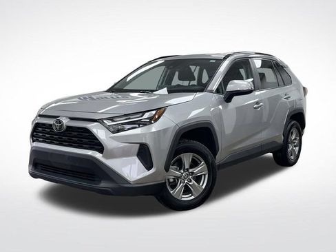 Used 2024 Toyota RAV4 XLE AWD/4WD image 1