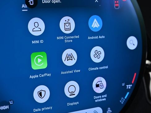 Certified 2025 MINI Cooper Countryman S image 16