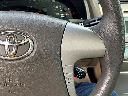 Used 2007 Toyota Camry SE image 11