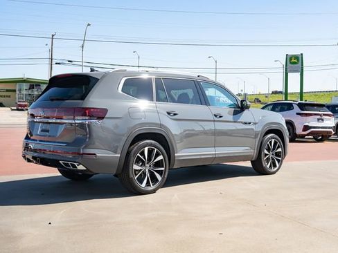 New 2026 Volkswagen Atlas SEL Premium R-Line AWD/4WD image 6