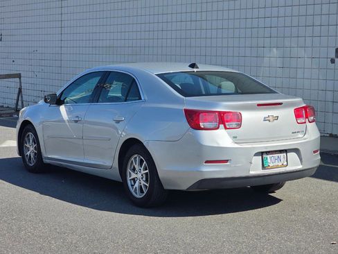 Used 2014 Chevrolet Malibu LS FWD image 5