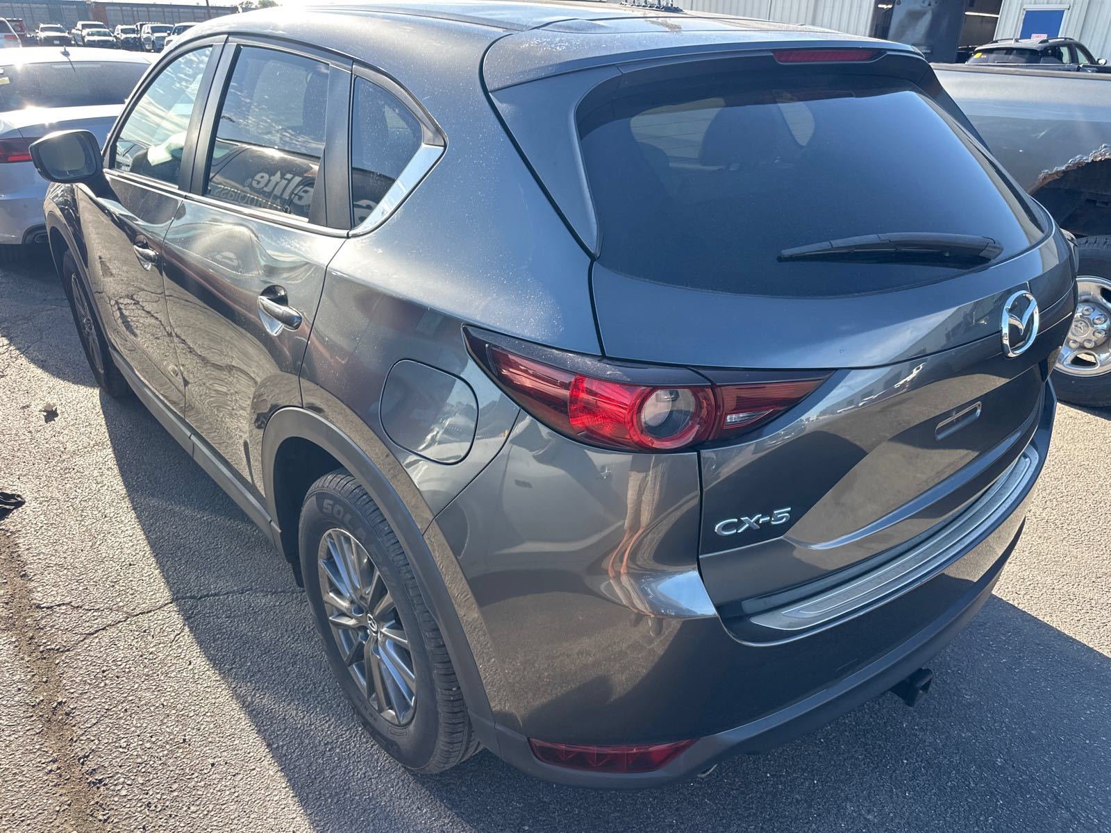 Used 2021 MAZDA CX-5 Touring FWD image 4