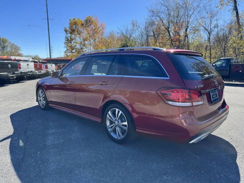 Used 2014 Mercedes-Benz E 350 4MATIC Wagon image 24