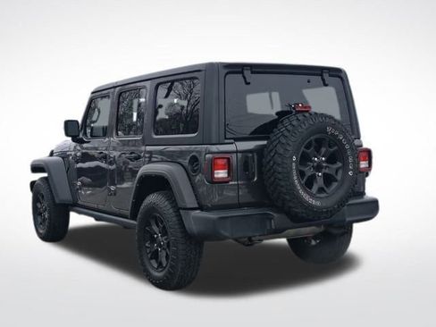 Used 2021 Jeep Wrangler Unlimited Willys image 9