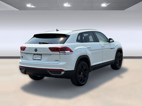 Used 2023 Volkswagen Atlas Cross Sport SE w/ Panoramic Sunroof Package AWD/4WD image 9