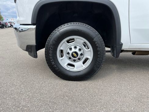 Used 2023 Chevrolet Silverado 2500 W/T w/ WT Convenience Package AWD/4WD image 42