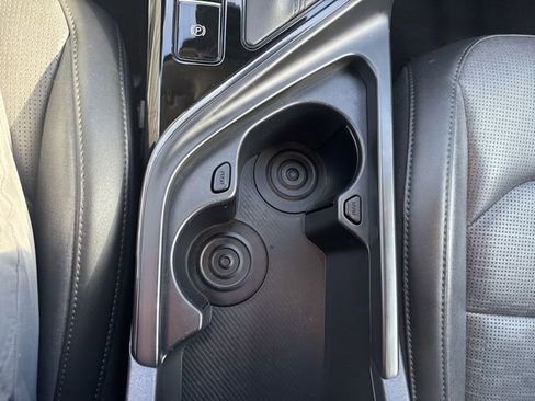 Used 2023 Kia Niro SX image 25