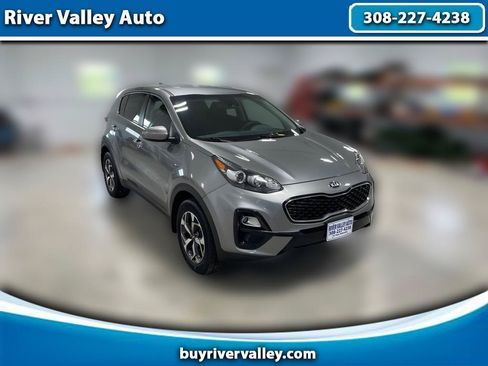 Used 2020 Kia Sportage LX AWD/4WD image 1