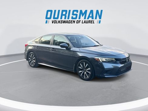 Used 2022 Honda Civic EX image 2