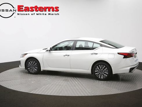 Used 2023 Nissan Altima 2.5 SV w/ SV Premium Package AWD/4WD image 62
