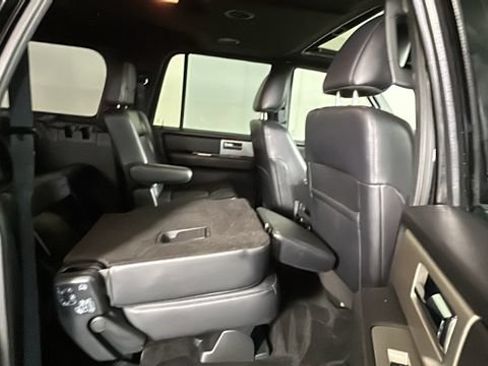 Used 2017 Ford Expedition EL Limited w/ Equipment Group 301A AWD/4WD image 30