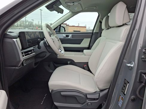 New 2026 Hyundai Santa Fe SE image 6