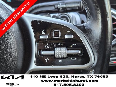 Used 2021 Mercedes-Benz GLB 250 4MATIC image 29