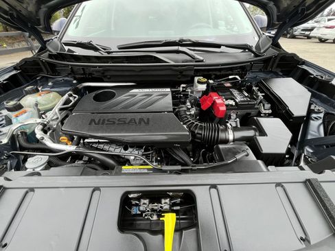 Used 2025 Nissan Rogue SV AWD/4WD image 34