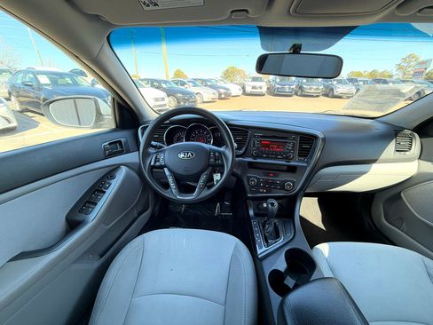Used 2013 Kia Optima LX image 20