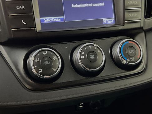 Used 2017 Toyota RAV4 LE image 26