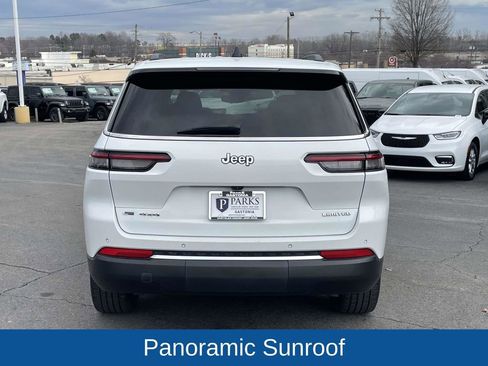 Certified 2022 Jeep Grand Cherokee L Limited image 8