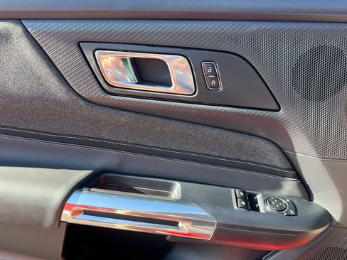 Used 2025 Ford Mustang GT RWD image 23