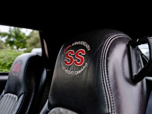 Used 2002 Chevrolet Camaro Z28 w/ SS Performance/Appearance Pkg RWD image 30
