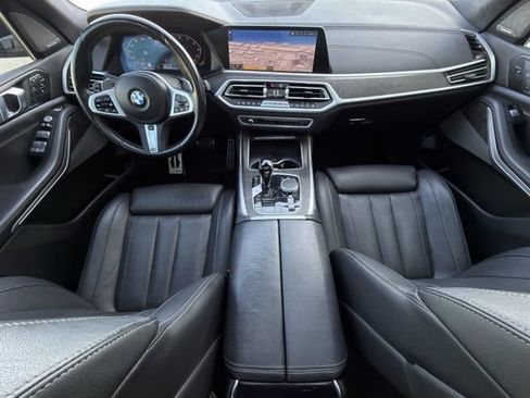 Used 2022 BMW X7 M50i AWD/4WD image 12