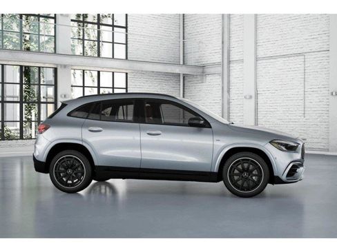 New 2026 Mercedes-Benz GLA 35 AMG 4MATIC image 26