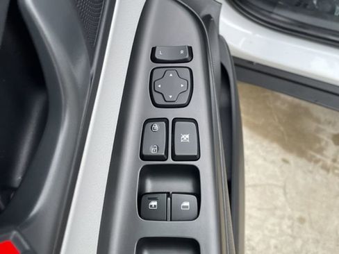 Certified 2023 Hyundai Kona SE image 13