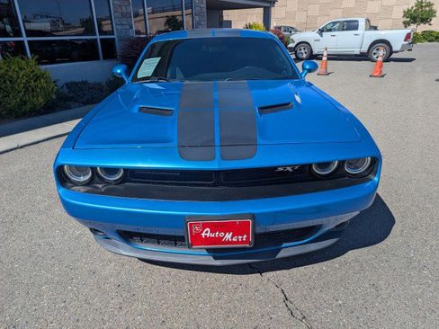 Used 2016 Dodge Challenger SXT Plus RWD image 7