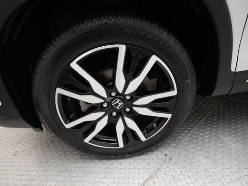 Certified 2021 Honda Pilot Touring image 27