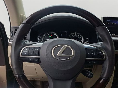 Used 2018 Lexus LX 570 4WD image 22