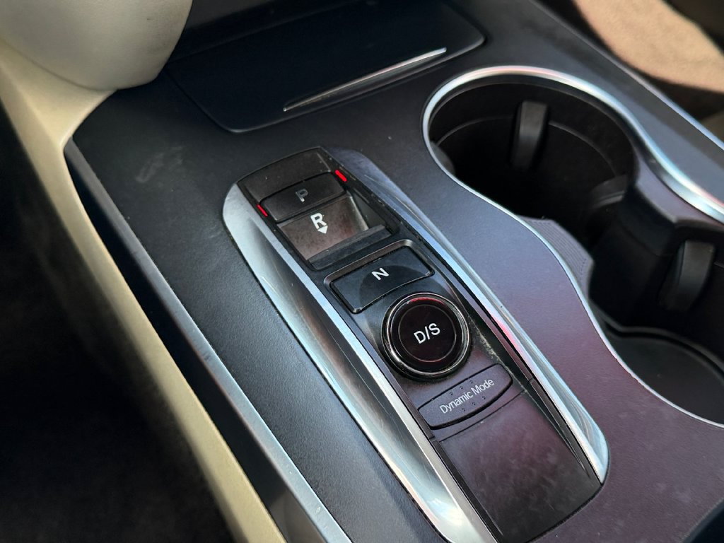 Used 2017 Acura MDX SH-AWD image 24