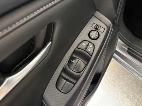 Used 2024 Nissan Sentra SV FWD image 25
