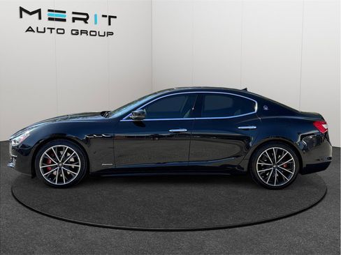 Used 2019 Maserati Ghibli S GranLusso image 5
